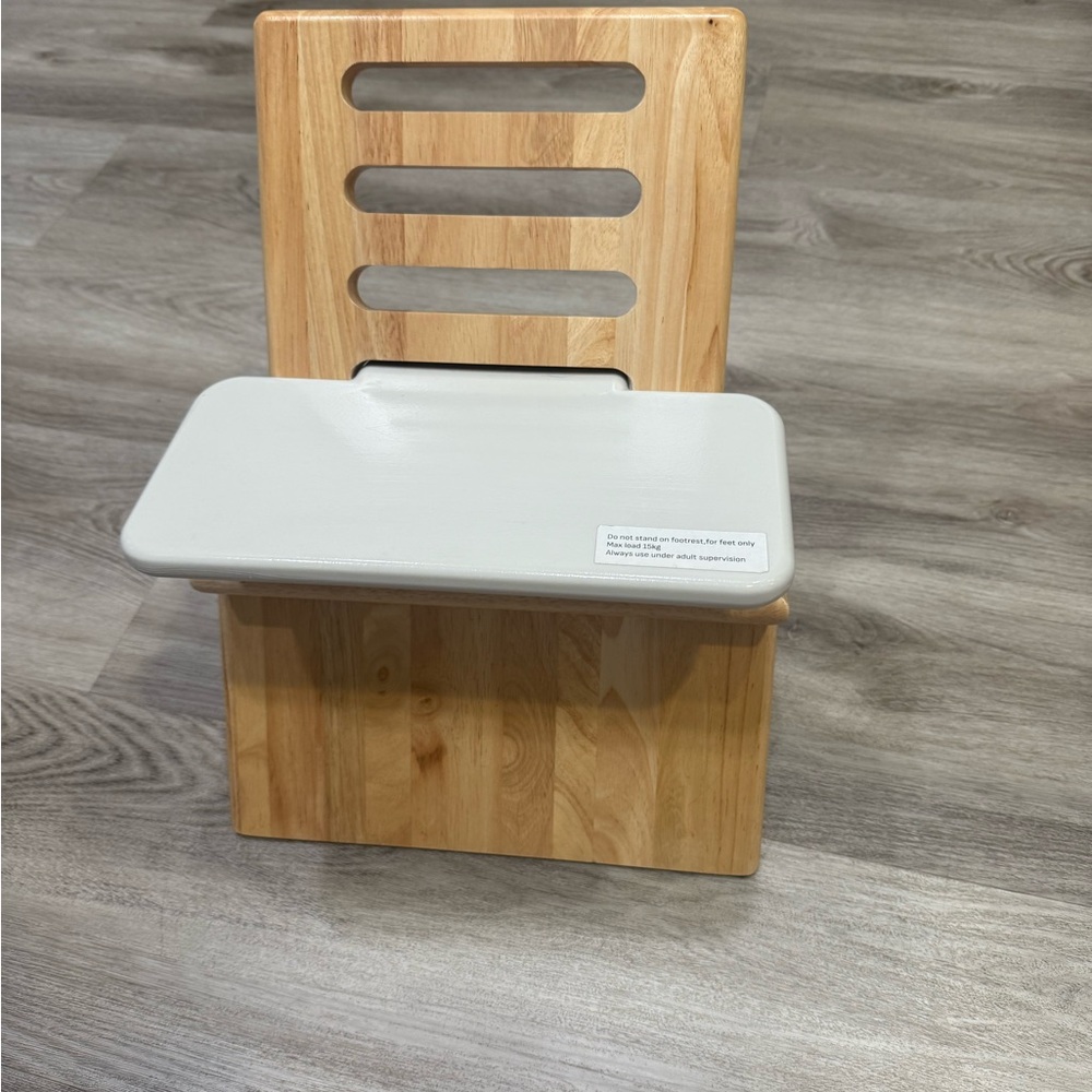 Footsi Grow by Nibble and Rest - Adjustable Wooden Footrest for kids - Picture 4 of 7